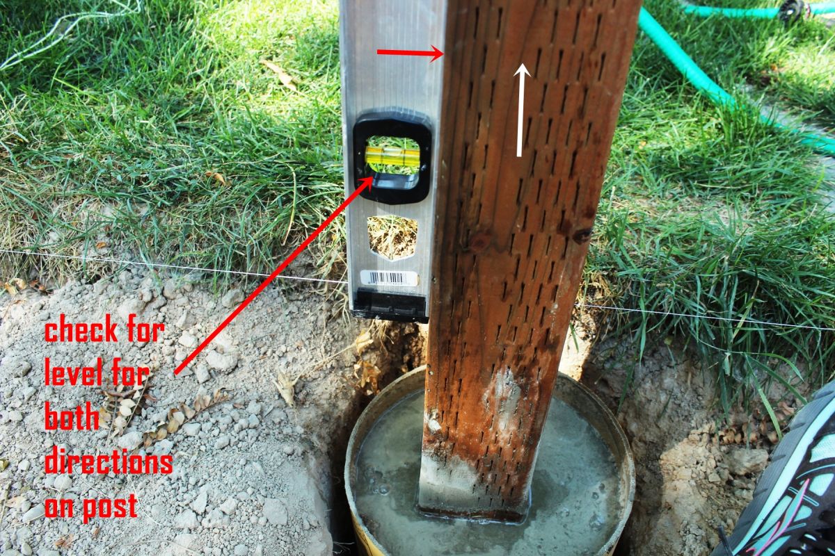 How to set posts in concrete